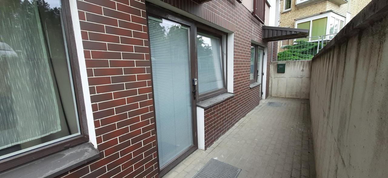 Elite Flats Two Bedroom Утена Екстер'єр фото