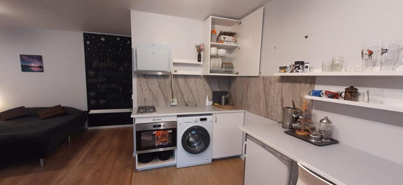 Elite Flats Two Bedroom Утена Екстер'єр фото